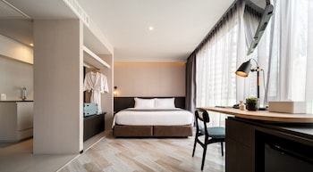 seekers finders rama iv hotel surestay collection by best western