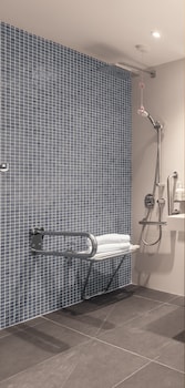 holiday inn barcelona sant cugat