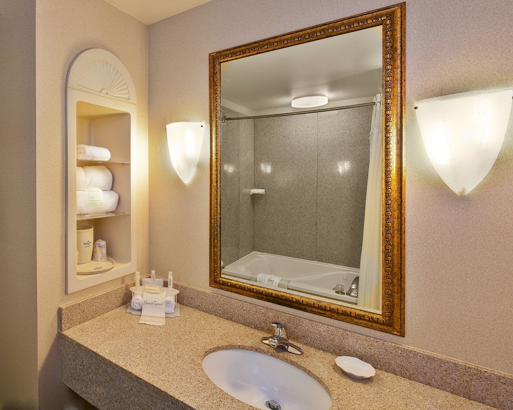 holiday inn express hotel and suites dyersburg by ihg