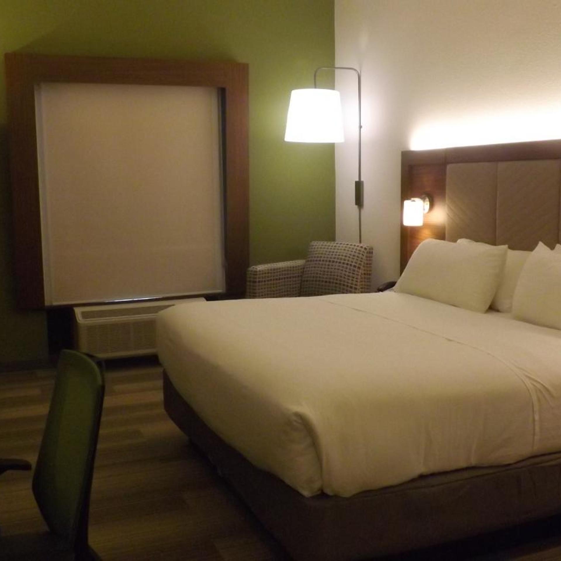 holiday inn express hotel and suites dyersburg by ihg