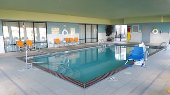 Holiday Inn Express Hotel & Suites Dyersburg By Ihg,Dyersburg>>Dyer,3 star