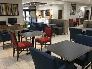 holiday inn express easton by ihg
