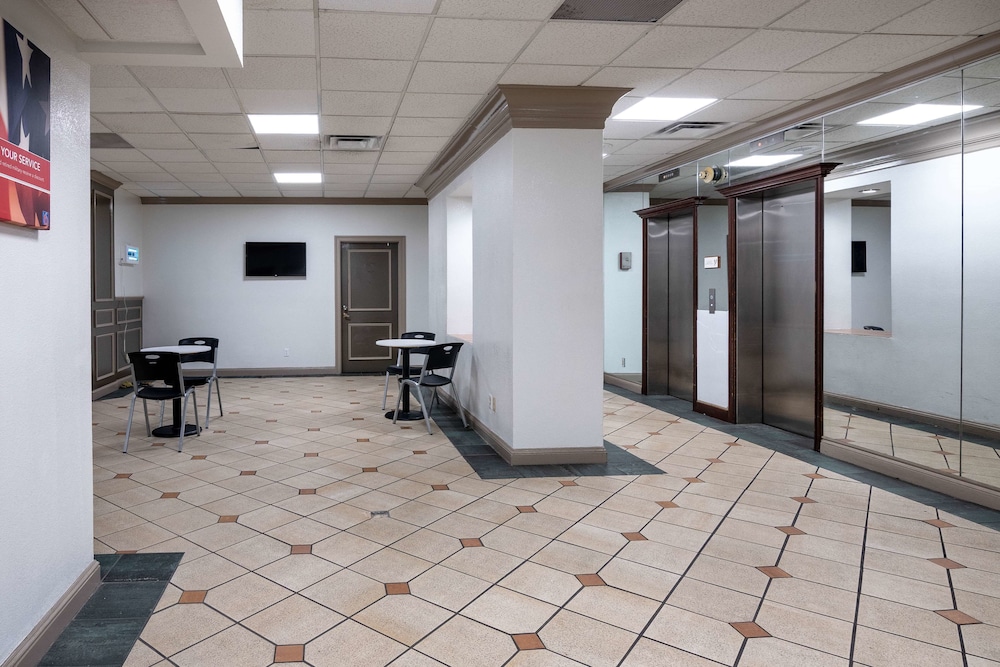 motel 6 columbus ga downtown