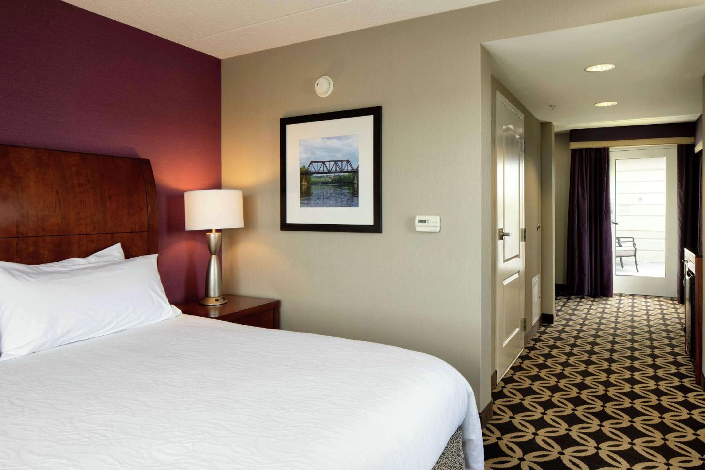 hilton garden inn auburn riverwatch
