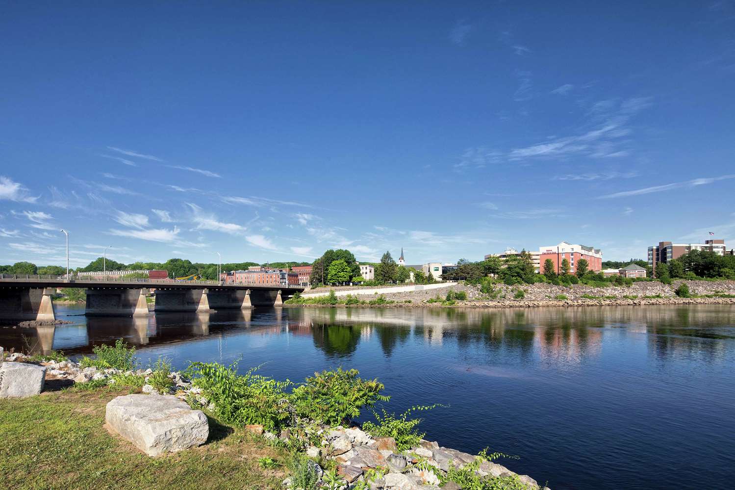 hilton garden inn auburn riverwatch
