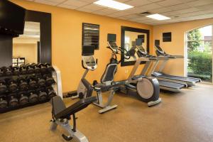 hilton garden inn auburn riverwatch