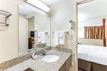 americas best value inn and suites el centro