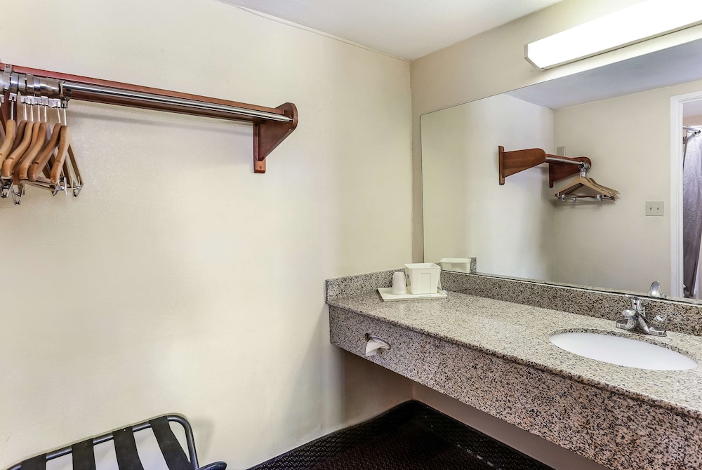 americas best value inn and suites el centro