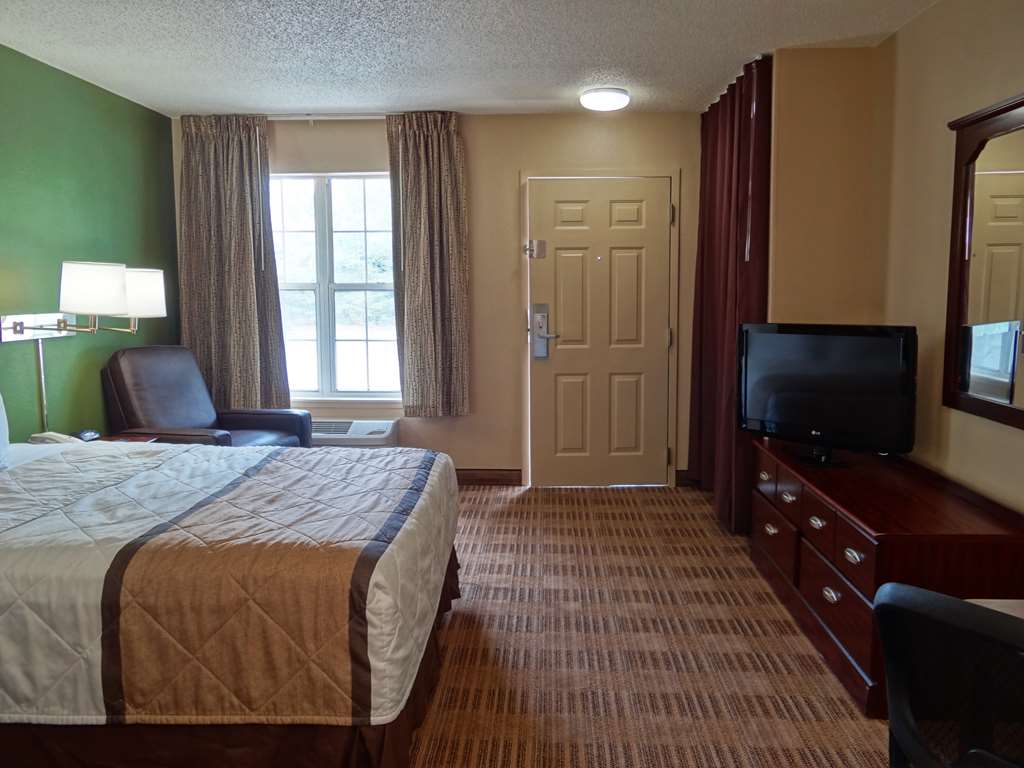 extended stay america suites el paso airport