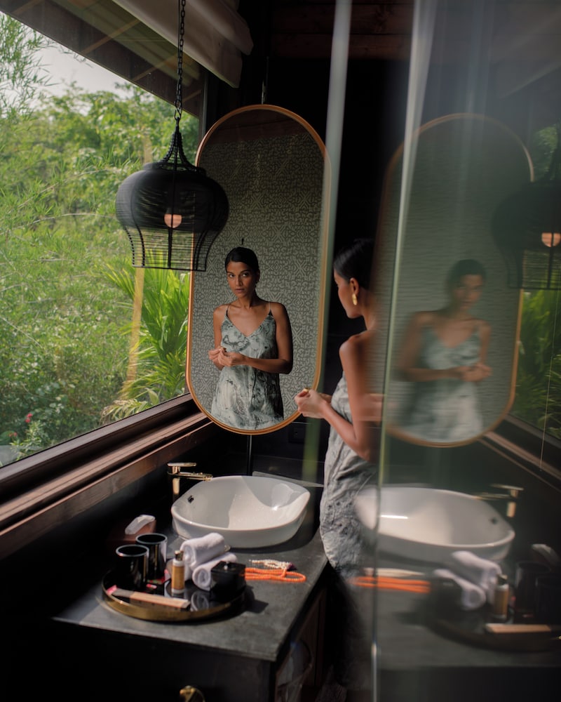 the postcard hideaway netravali