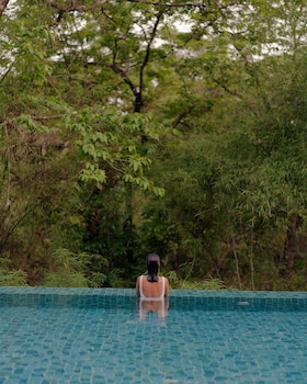 the postcard hideaway netravali