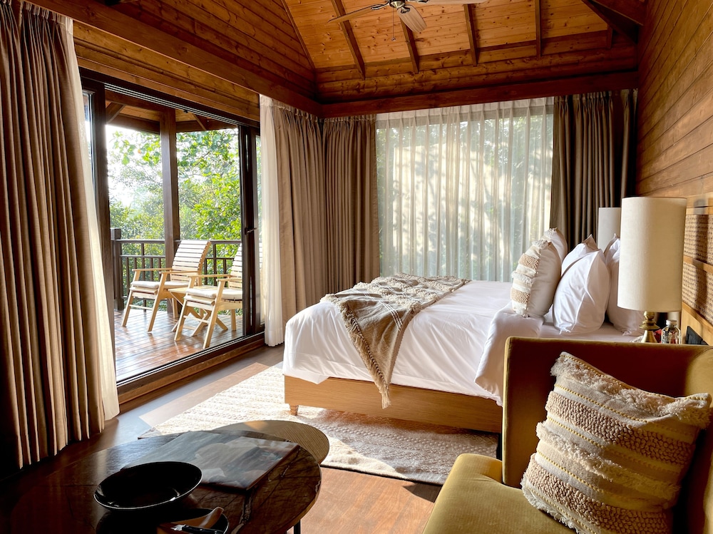 the postcard hideaway netravali