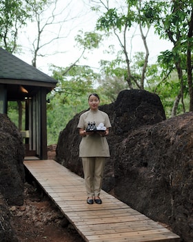 the postcard hideaway netravali