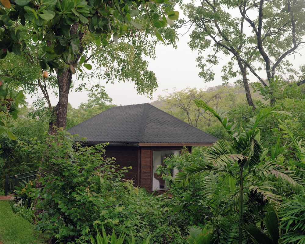 the postcard hideaway netravali