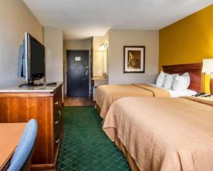quality inn cairo i 57