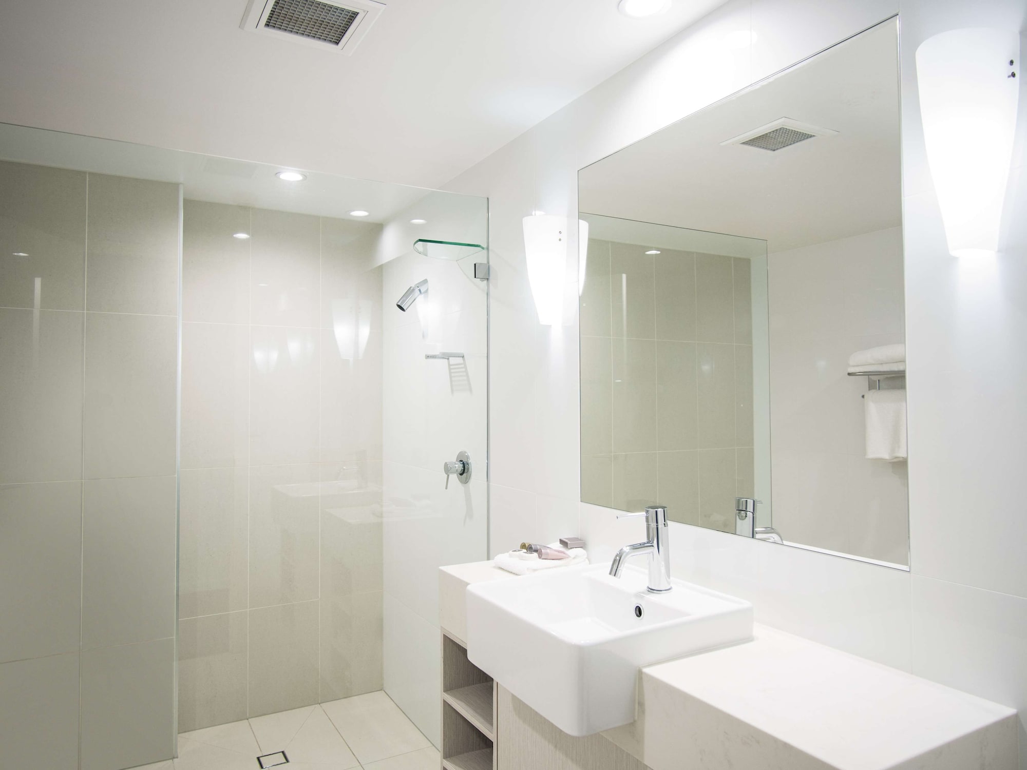 oaks sunshine coast oasis resort