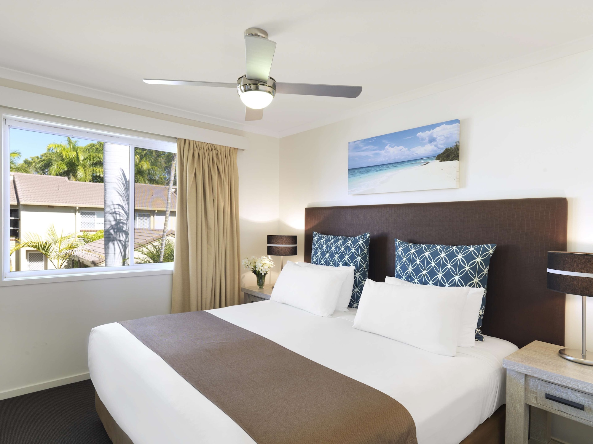 oaks sunshine coast oasis resort