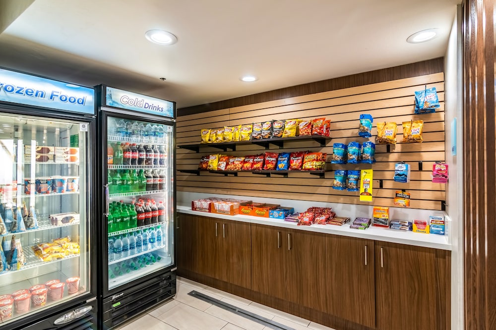 holiday inn express and suites camarillo by ihg