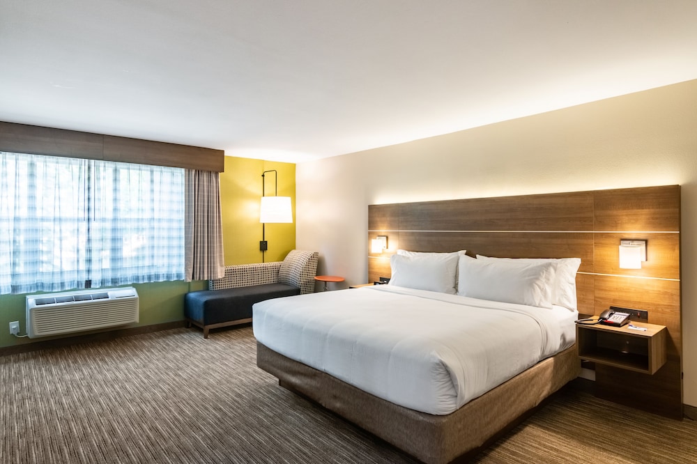 holiday inn express and suites camarillo by ihg