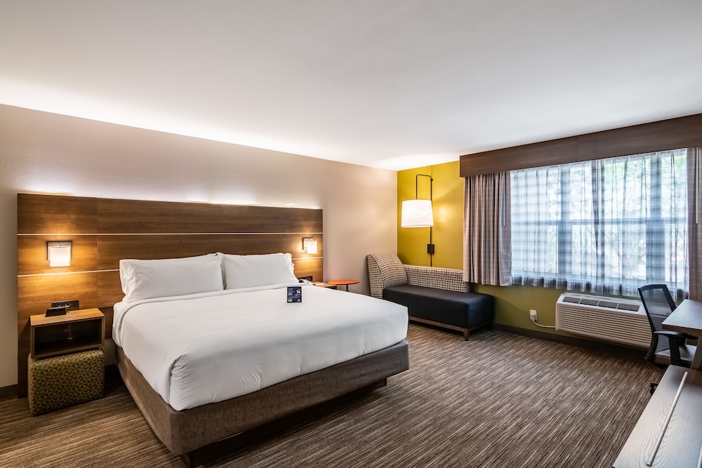 holiday inn express and suites camarillo by ihg