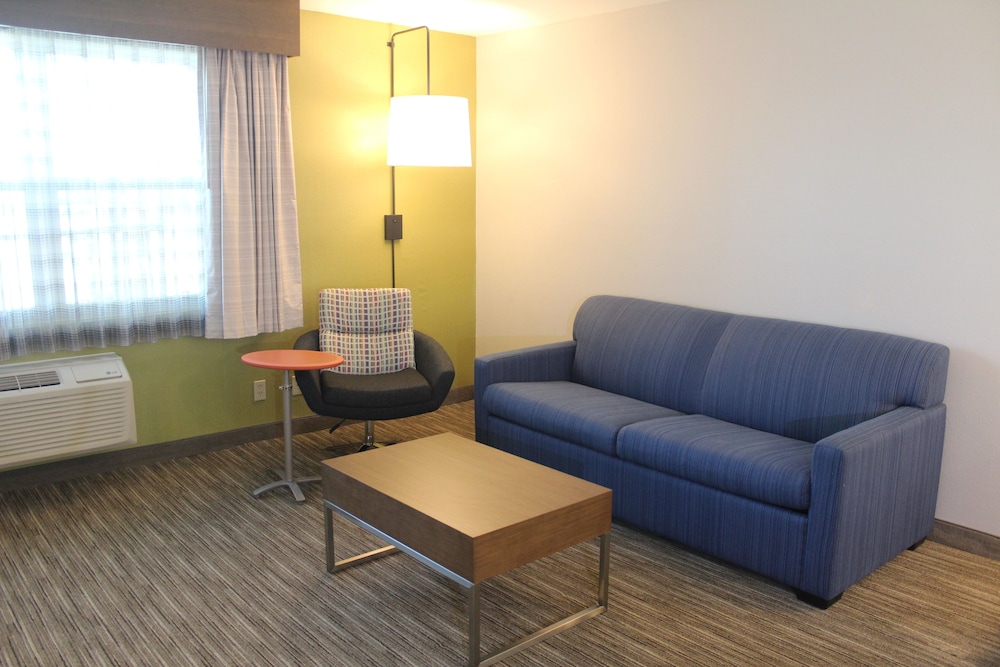 holiday inn express and suites camarillo by ihg