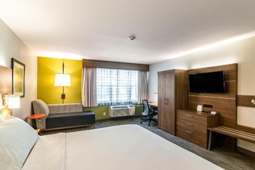 holiday inn express and suites camarillo by ihg