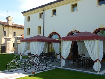 albergo antica corte marchesini