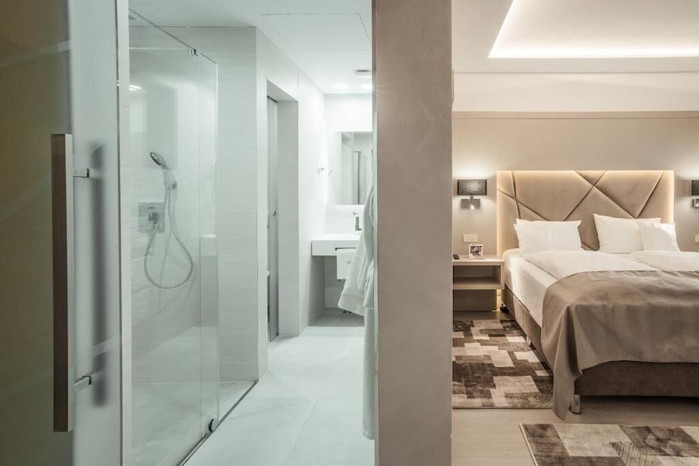 hotel eden garden spa