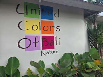united colors of bali nature