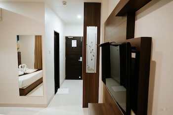 madhuvan suites by blues hotels