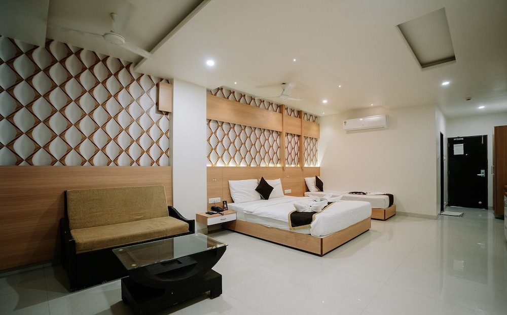 madhuvan suites by blues hotels
