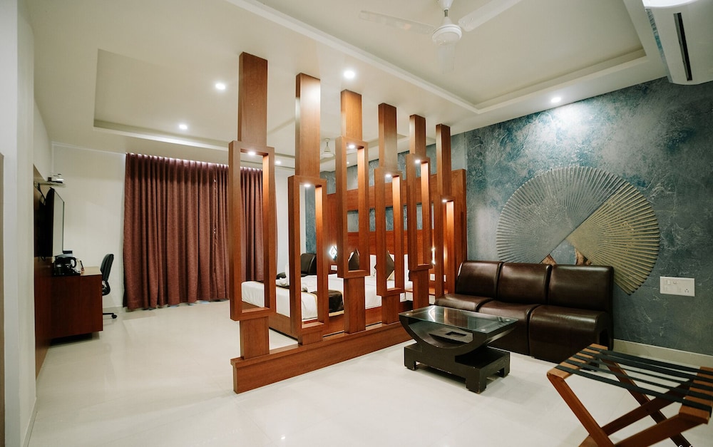 madhuvan suites by blues hotels