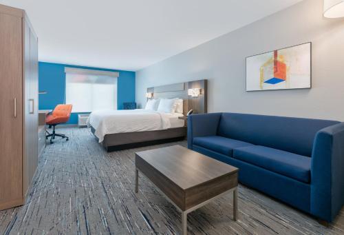 holiday inn express hotel and suites shakopee by ihg