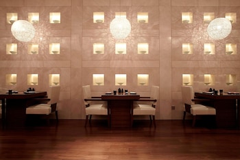 renaissance shanghai putuo hotel