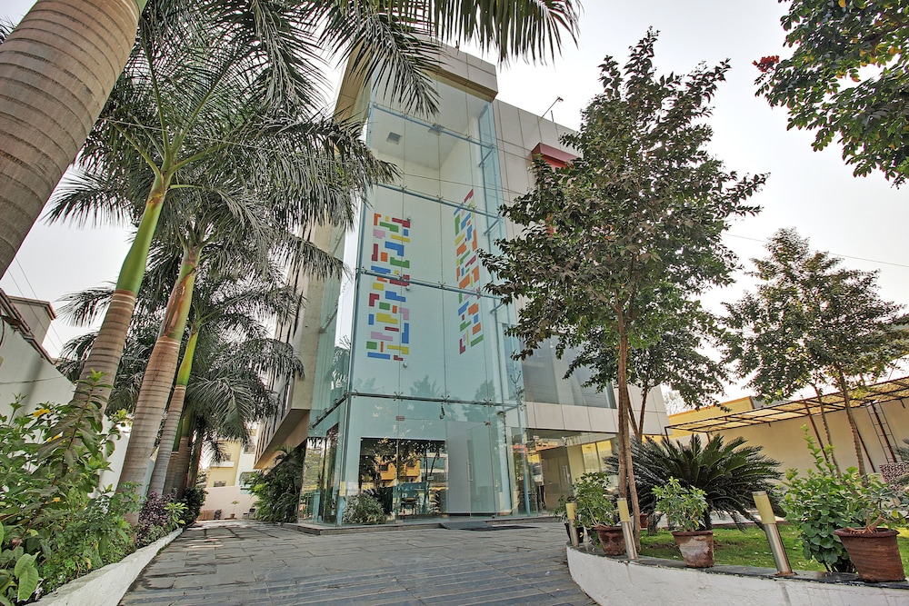 hotel sai miracle