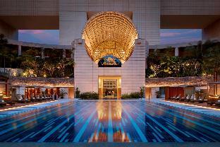 the ritz carlton millenia singapore