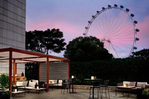 the ritz carlton millenia singapore