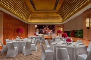 the ritz carlton millenia singapore