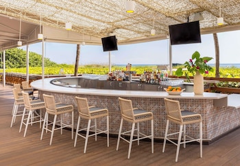 the singer oceanfront resort curio collection by hilton
