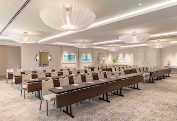 the singer oceanfront resort curio collection by hilton