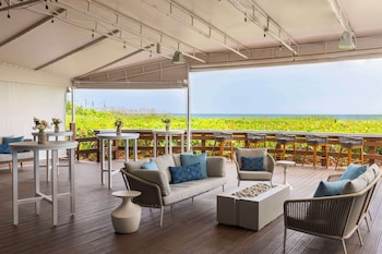 the singer oceanfront resort curio collection by hilton