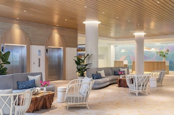 the singer oceanfront resort curio collection by hilton