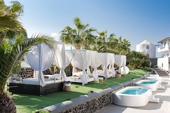 smy mediterranean white santorini