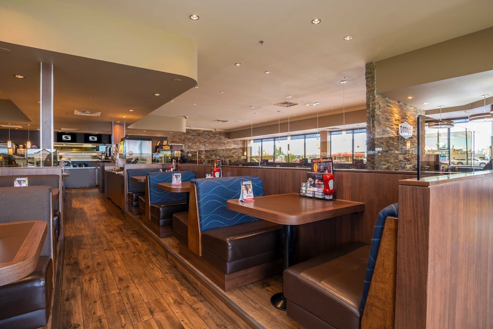 sandman hotel saskatoon