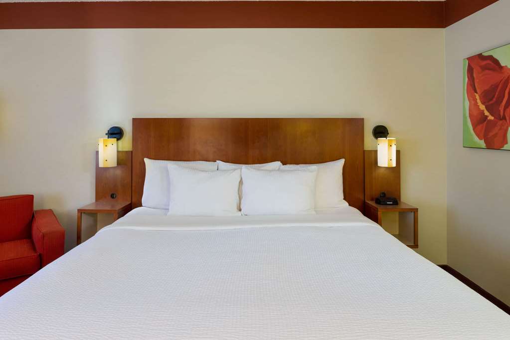 la quinta inn and suites by wyndham savannah southside