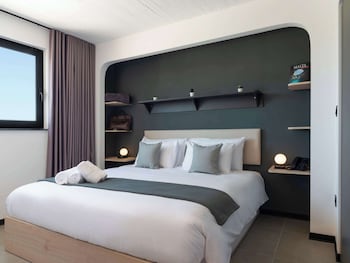 aparthotel adagio malta central