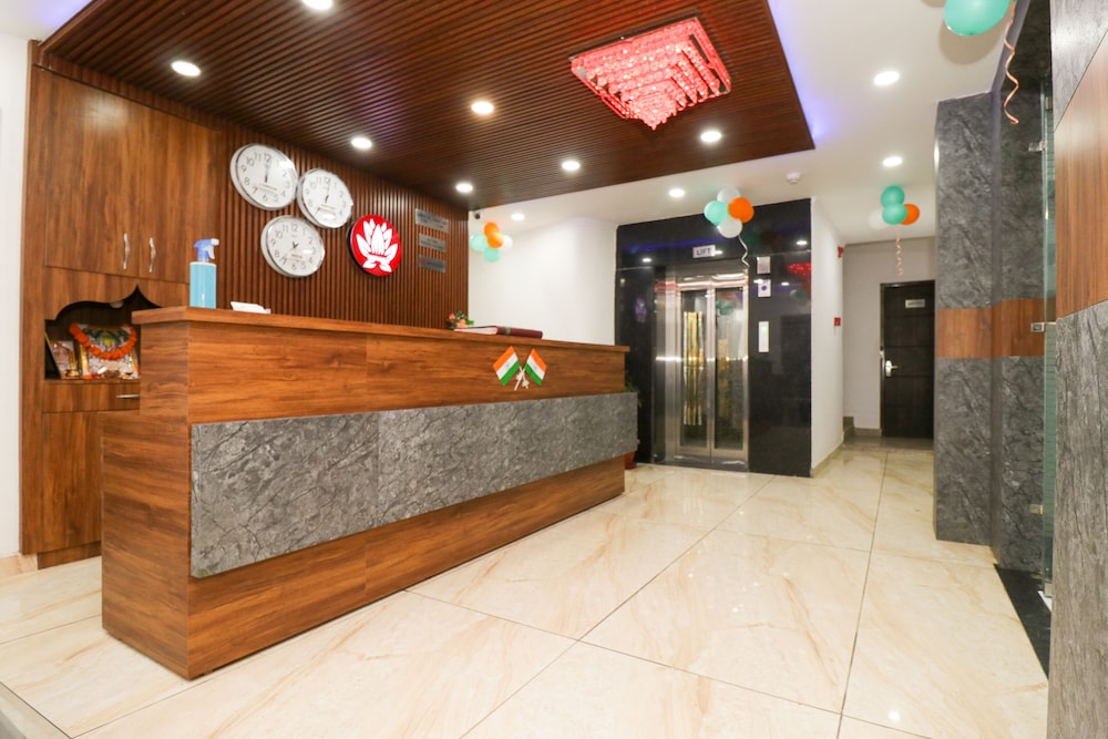 airport hotel shivaka inn