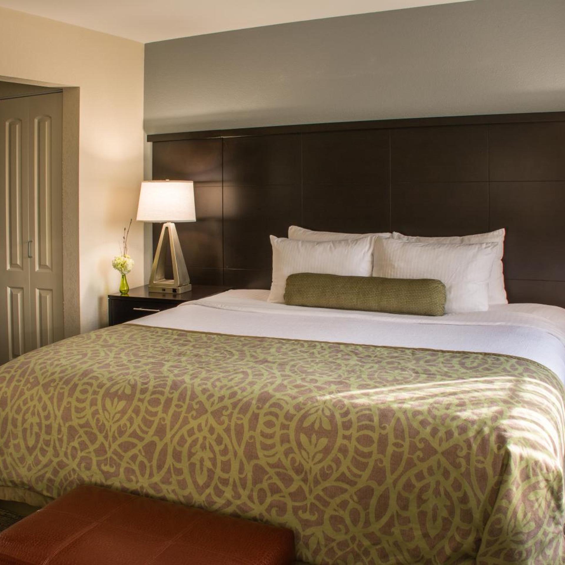 staybridge suites schererville by ihg