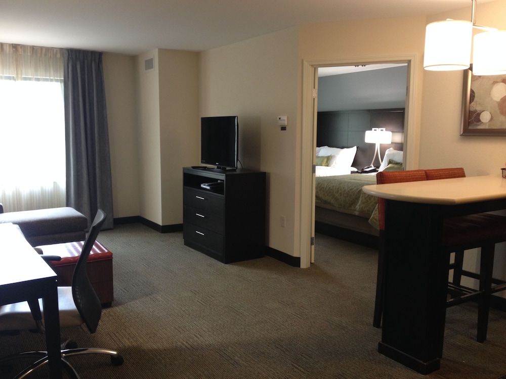 staybridge suites schererville by ihg