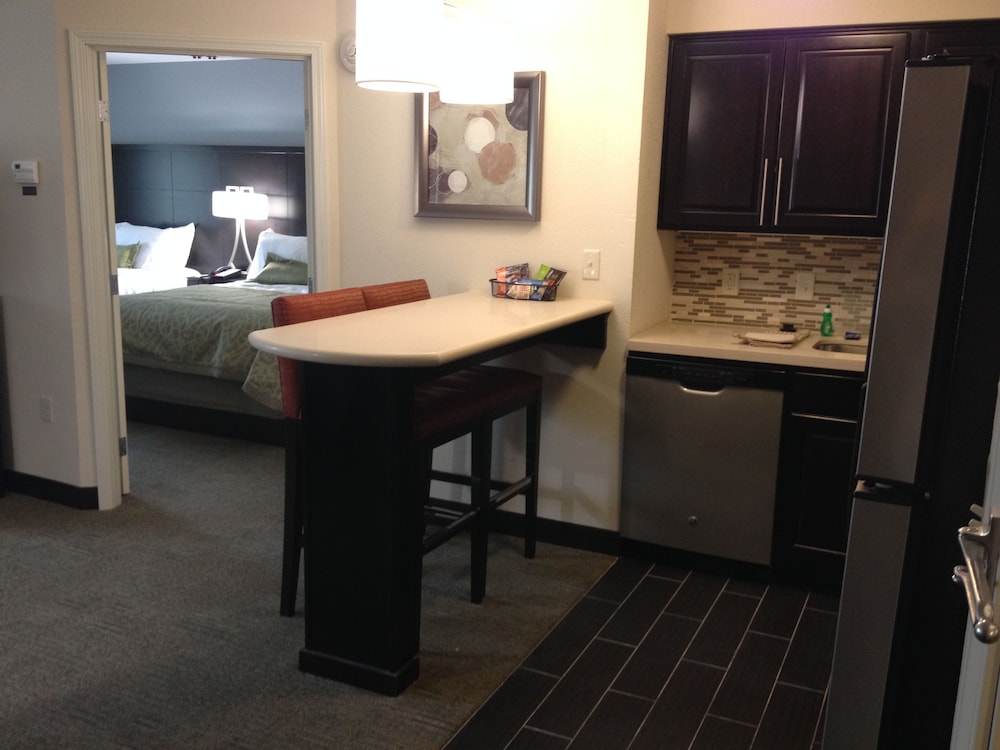 staybridge suites schererville by ihg
